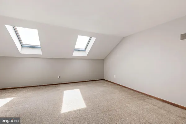 $397,000 | 620 Lamplighter Way, Hockessin, DE 19707