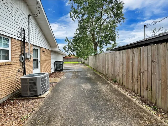 $192,000 | 4539 Sale Lane, Lake Charles, LA 70605