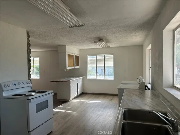 $210,000 | 16115 27th Avenue, Clearlake, CA 95422