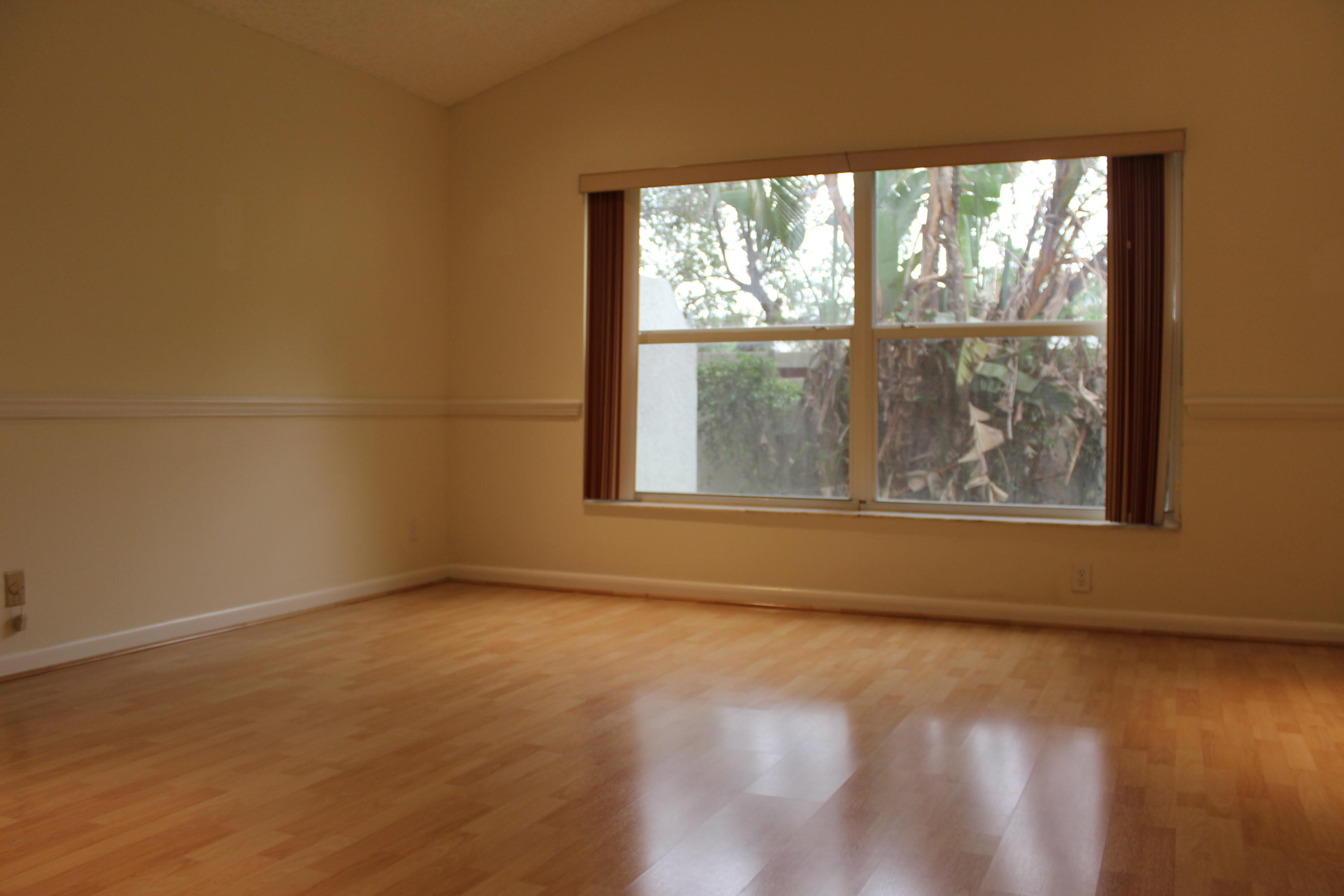 6119 La Vida Terrace Boca Raton, FL 33433 - Photo 12 of 22 2018-05-24 01.11.35