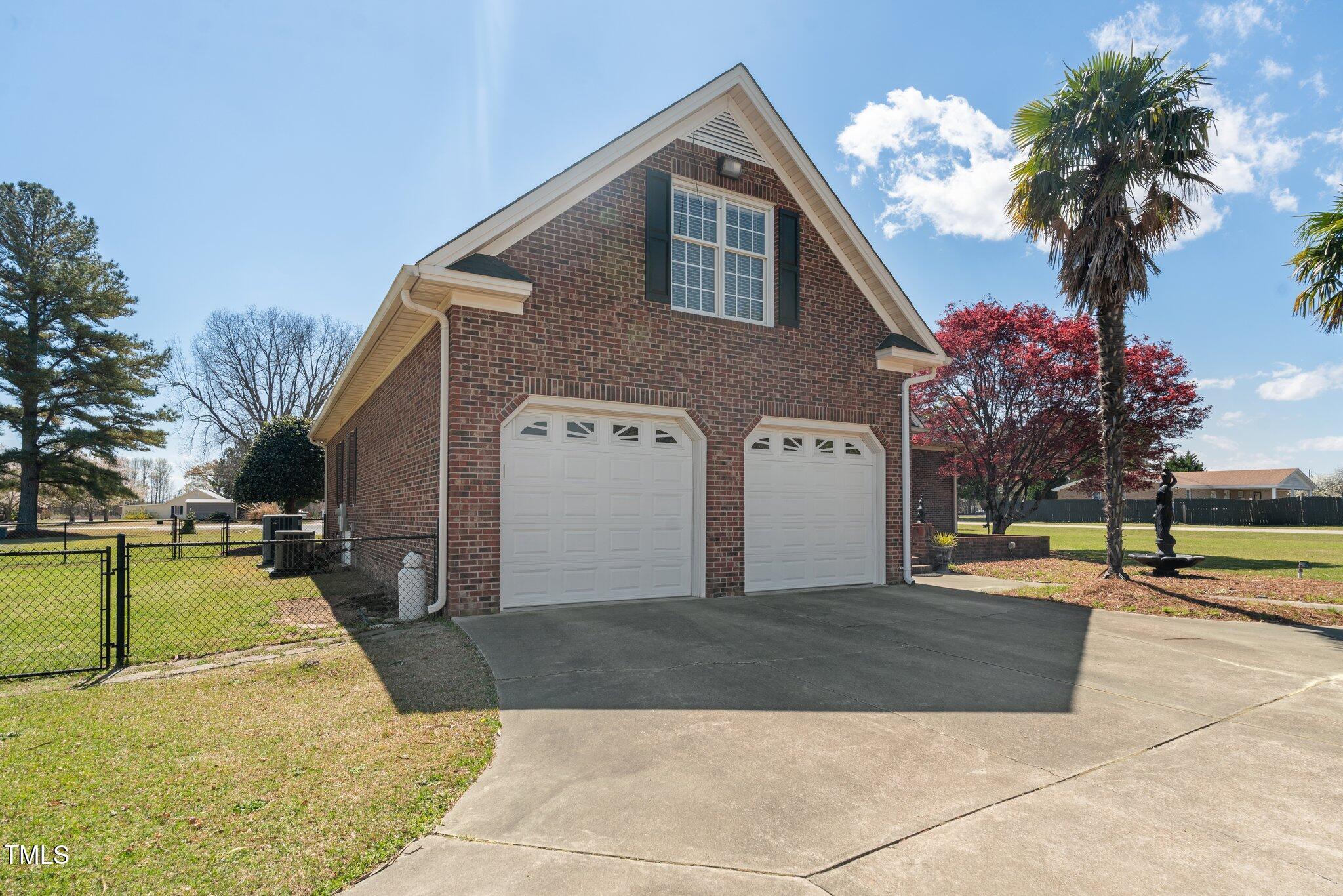 1055 Tilghman Road Dunn, NC 28334 - Photo 43 of 55 44-web-or-mls-DSC01325