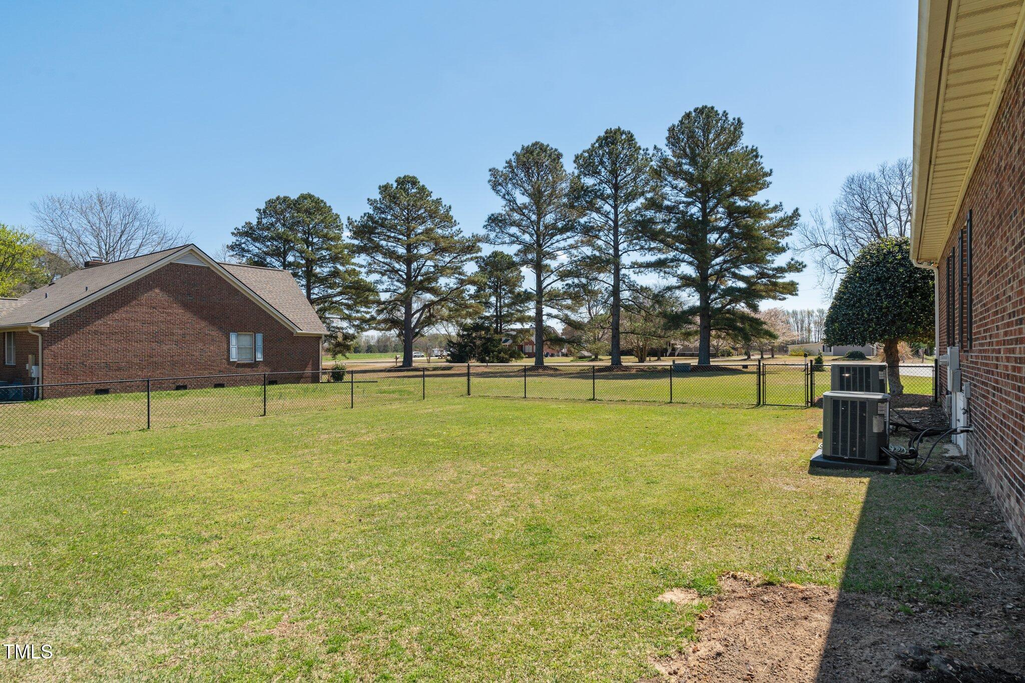 1055 Tilghman Road Dunn, NC 28334 - Photo 51 of 55 51-web-or-mls-DSC01332