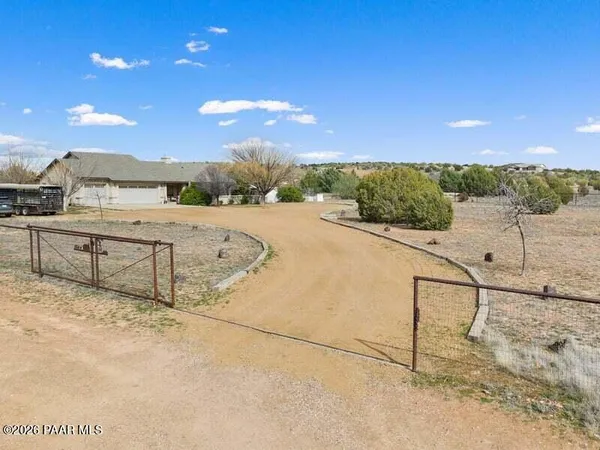 $594,900 | 1680 East Verde Ranch Road, Paulden, AZ 86334