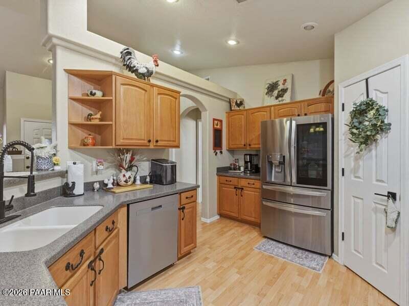 1680 East Verde Ranch Road Paulden, AZ 86334 - Photo 14 of 44 21-Kitchen (3)