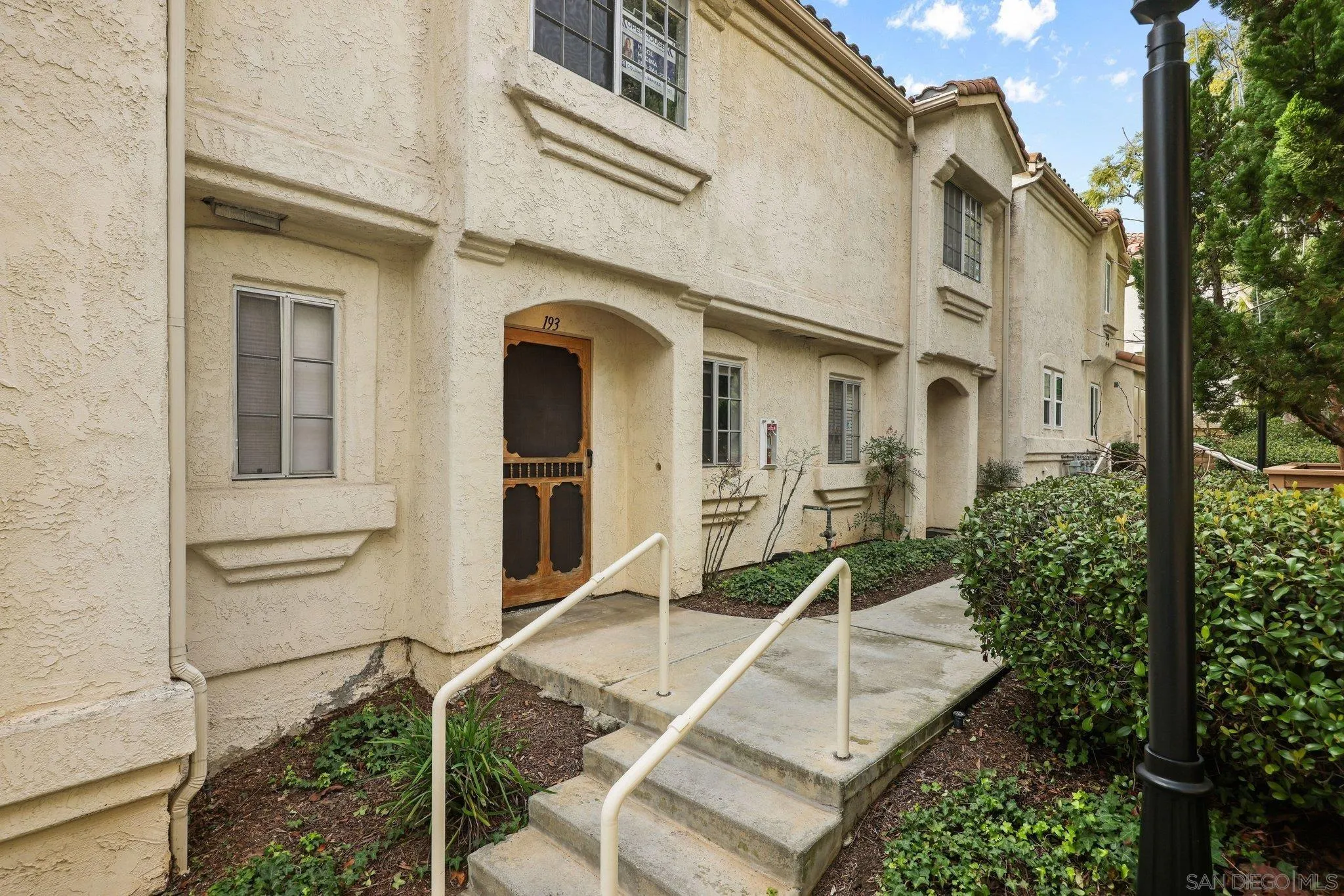 740 Breeze Hill Road, Unit 193 Vista, CA 92081 - Photo 30 of 35