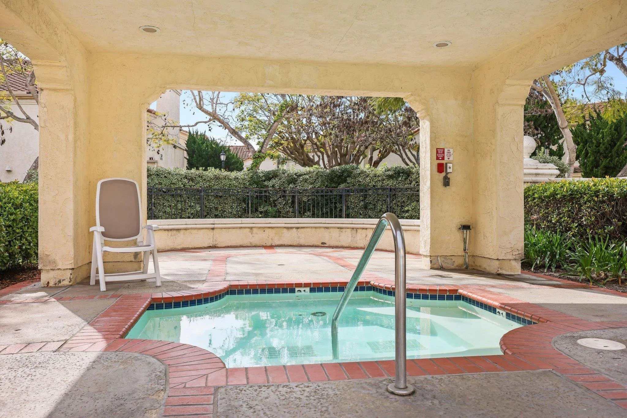 740 Breeze Hill Road, Unit 193 Vista, CA 92081 - Photo 35 of 35 a view of a two chairs in the patio