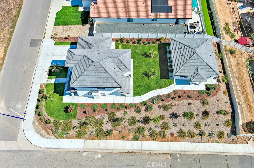 Invest in Your Future with 29329 and 29335 Kemper Lane in Scenic Highland!