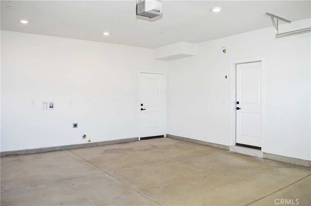 29329 Kemper Lane Highland, CA 92346 - Photo 46 of 75 an empty room with white walls