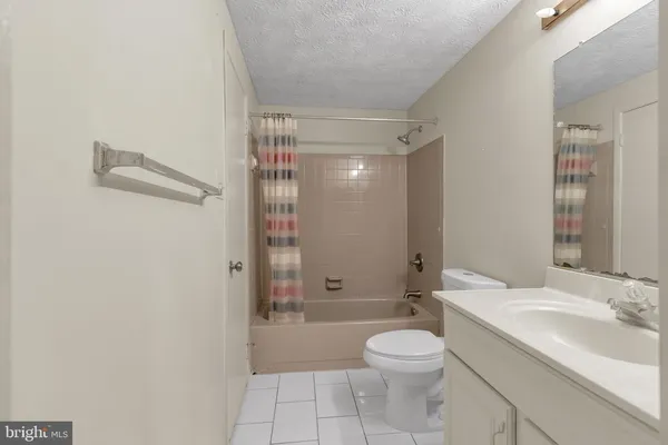 $2,200 | 4327 Rockport Lane, Bowie, MD 20720
