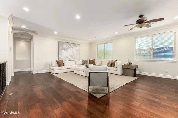 $939,900 | 2491 East Penedes Drive, Gilbert, AZ 85298