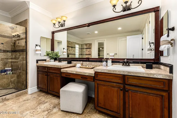 $939,900 | 2491 East Penedes Drive, Gilbert, AZ 85298