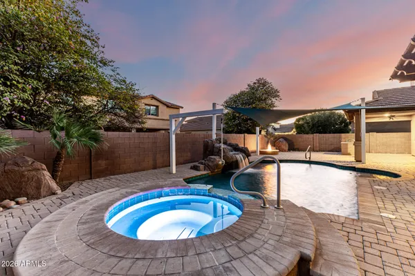 $939,900 | 2491 East Penedes Drive, Gilbert, AZ 85298