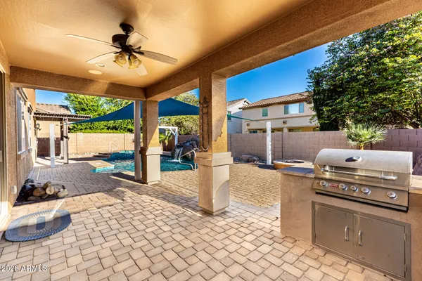 $939,900 | 2491 East Penedes Drive, Gilbert, AZ 85298