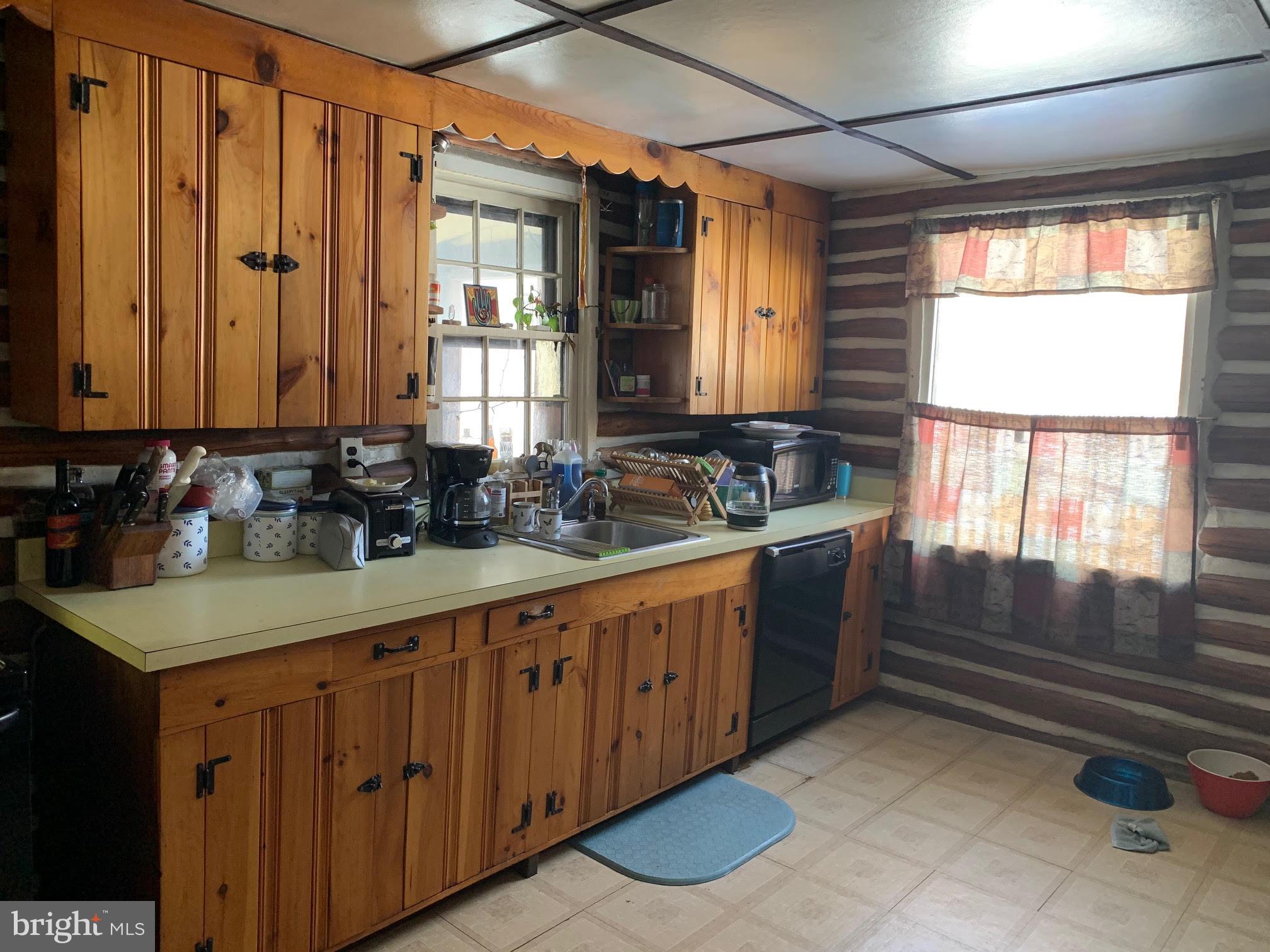 102 Lower Park Road Mount Laurel, NJ 08054 - Photo 4 of 8