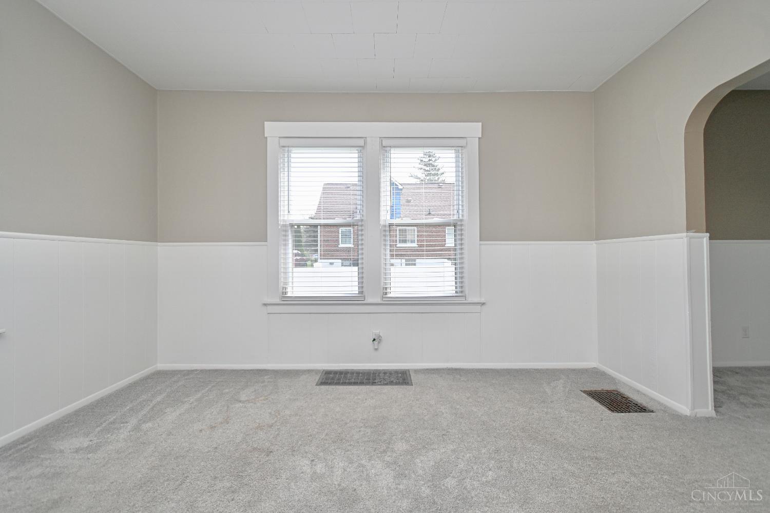 2364 Langdon Farm Road Cincinnati, OH 45237 - Photo 7 of 31