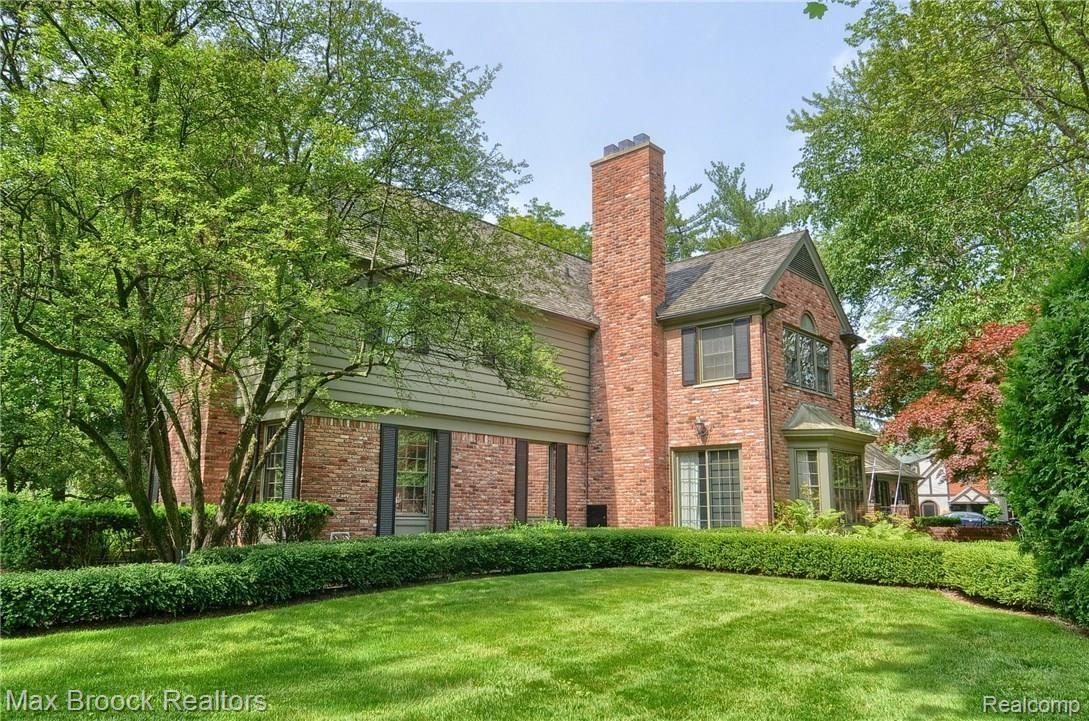 300 Cranbrook Road Bloomfield Hills, MI 48304 - Photo 49 of 51 Rear
