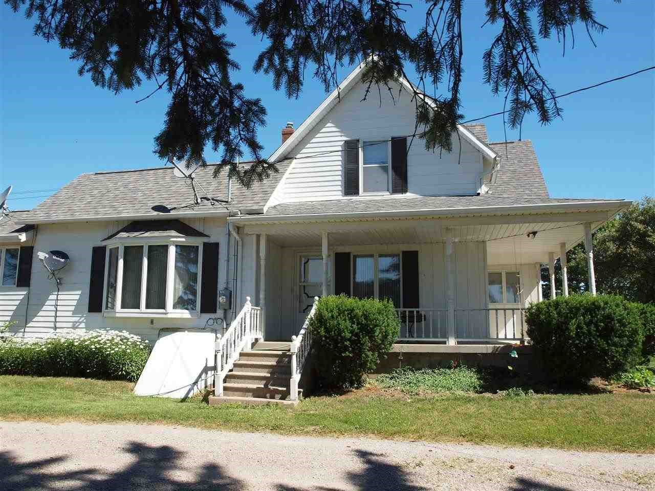 8283 Sheridan Road New Lothrop, MI 48460 - Photo 3 of 40 21490563-2.JPG