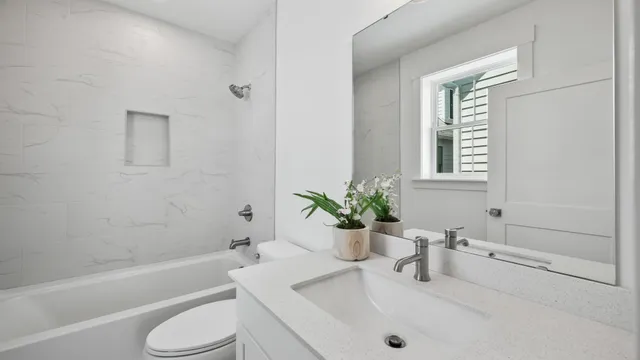 $999,990 | 33 Nats Court, Charleston, SC 29403