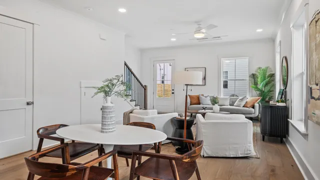 $999,990 | 33 Nats Court, Charleston, SC 29403