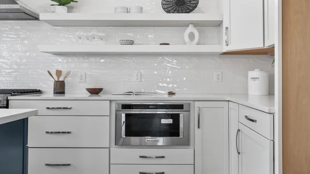 $999,990 | 33 Nats Court, Charleston, SC 29403