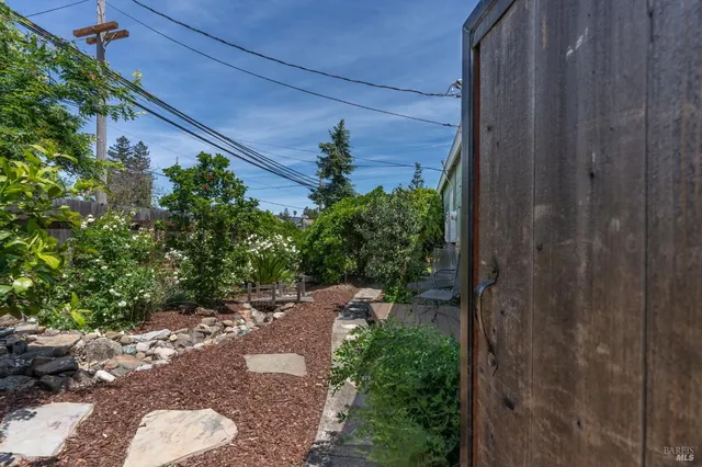 $999,999 | 3120 Hermosa Drive, Napa, CA 94558