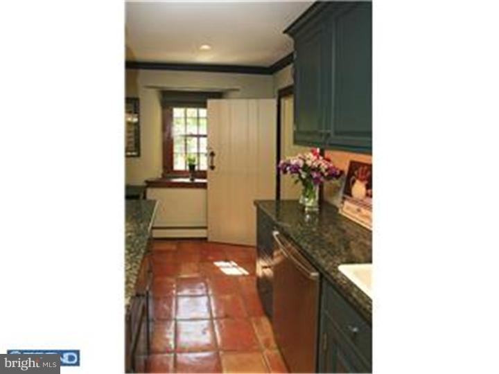 4233 Short Road New Hope, PA 18938 - Photo 11 of 25