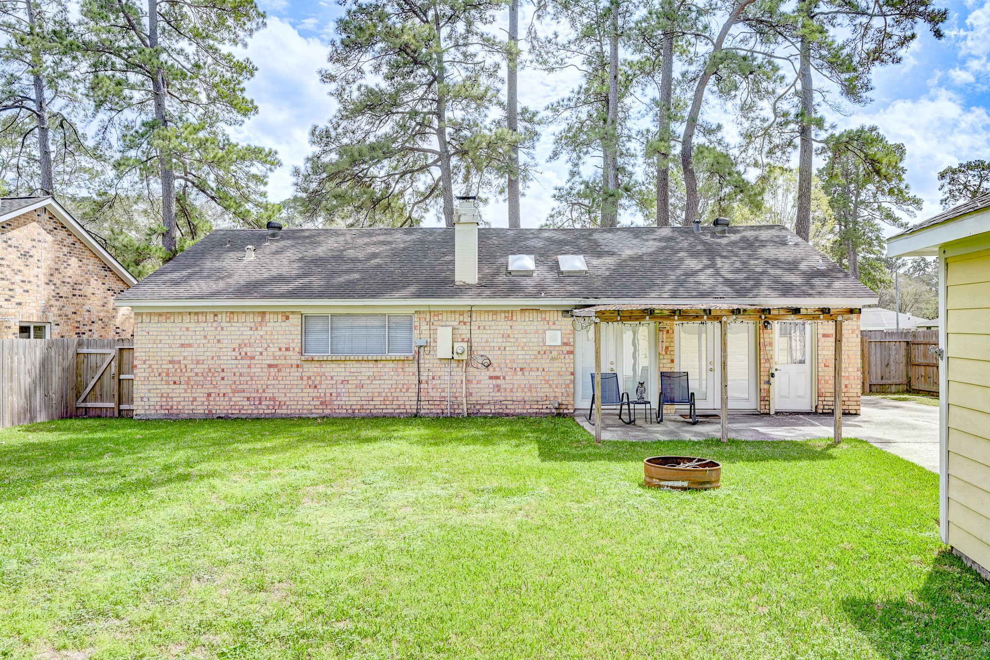 2507 Whispering Springs Drive Spring, TX 77373 - Photo 42 of 44
