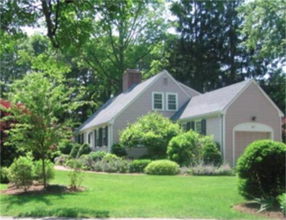 47 Cottage Street Wellesley, MA 02482 - Photo 1 of 28