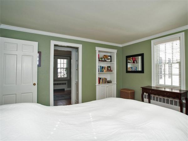 47 Cottage Street Wellesley, MA 02482 - Photo 12 of 28