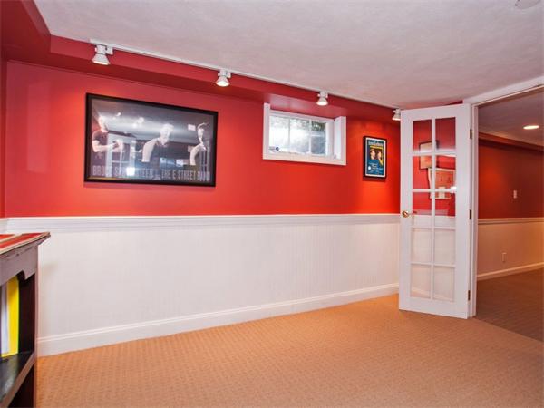 47 Cottage Street Wellesley, MA 02482 - Photo 21 of 28