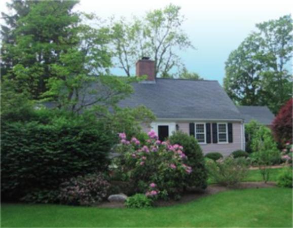 47 Cottage Street Wellesley, MA 02482 - Photo 25 of 28