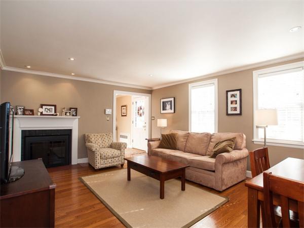 47 Cottage Street Wellesley, MA 02482 - Photo 3 of 28