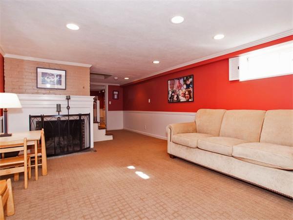 47 Cottage Street Wellesley, MA 02482 - Photo 9 of 28