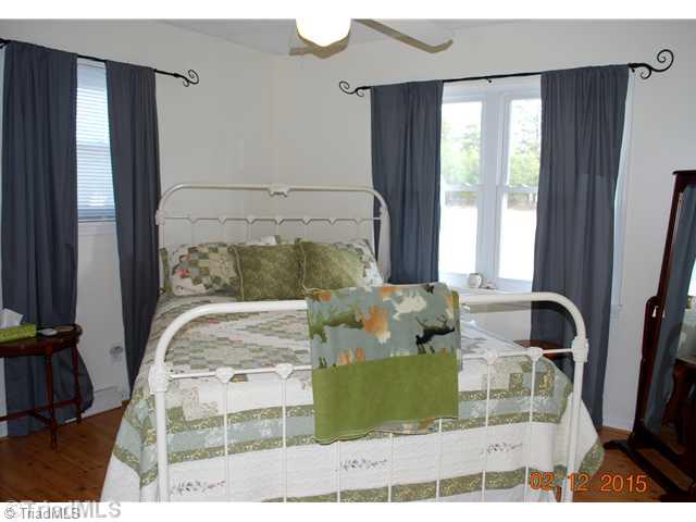 1073 Lamb Road Lexington, NC 27295 - Photo 6 of 16 Master Bedroom.