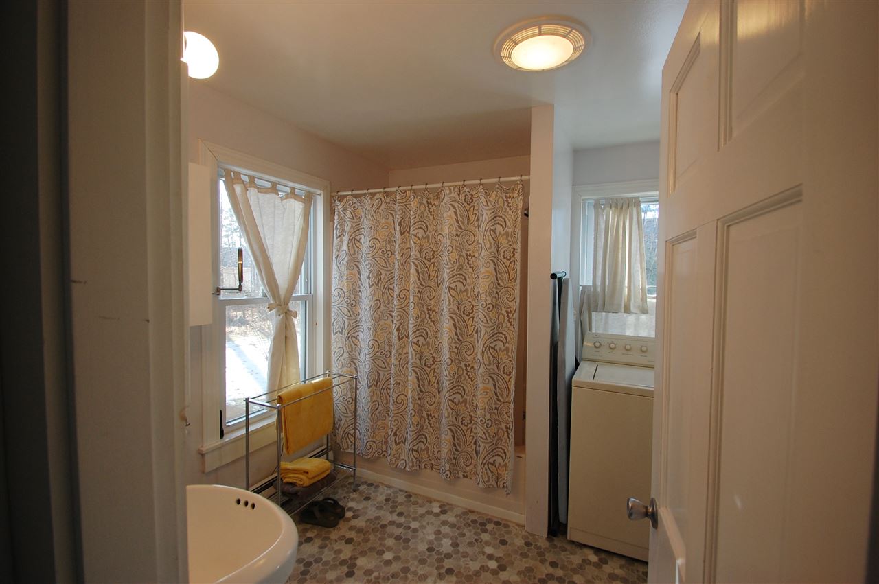 24 Meter Street Concord, NH 03303 - Photo 12 of 17