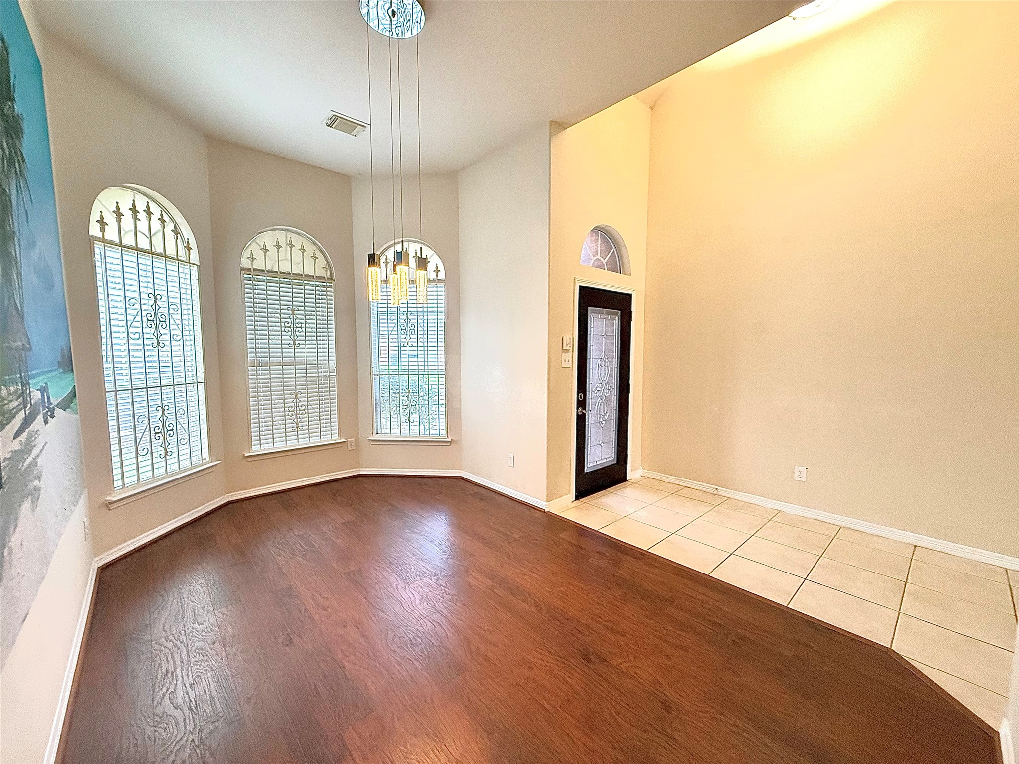 2207 Donrel Way Houston, TX 77067 - Photo 7 of 15