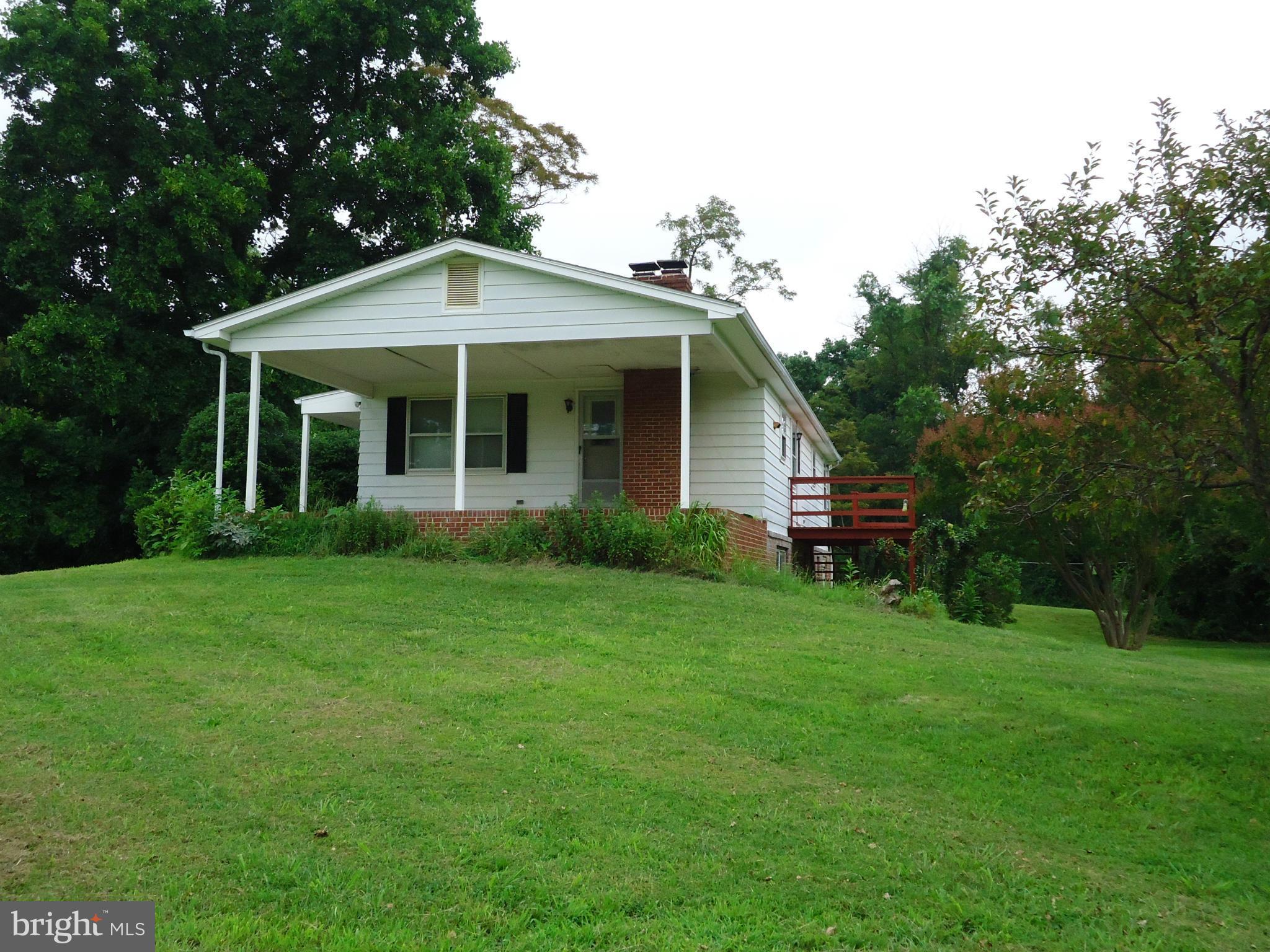 7705 Old Receiver Road Frederick, MD 21702 - Photo 4 of 7 Exterior (General)