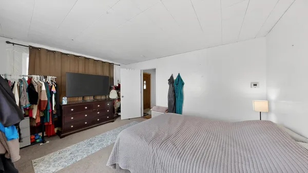 $185,000 | 305 North Prairie Street, Lake City, MN 55041