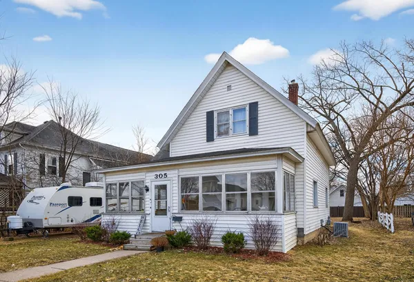 $185,000 | 305 North Prairie Street, Lake City, MN 55041