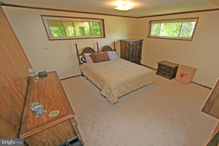 5632 Inverchapel Road Springfield, VA 22151 - Photo 22 of 30 Bedroom