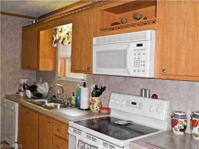5534 Foushee Road Ramseur, NC 27316 - Photo 3 of 14 Kitchen.