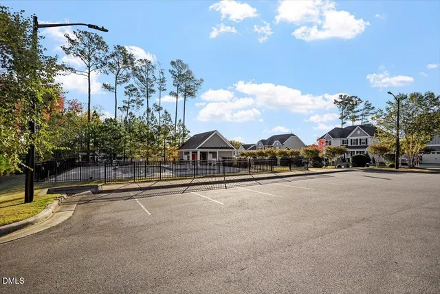 $660,000 | 501 Kings Glen Way, Wake Forest, NC 27587