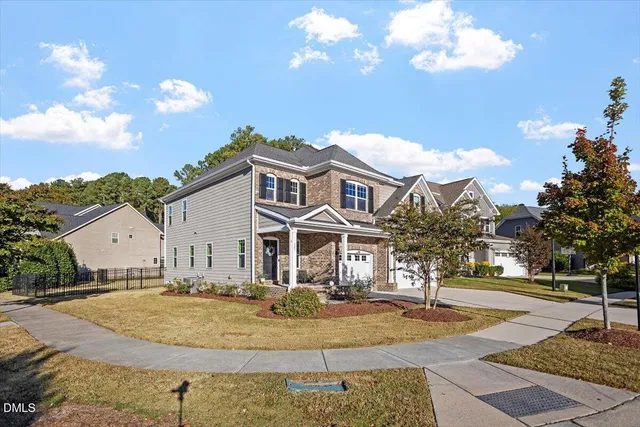 $660,000 | 501 Kings Glen Way, Wake Forest, NC 27587