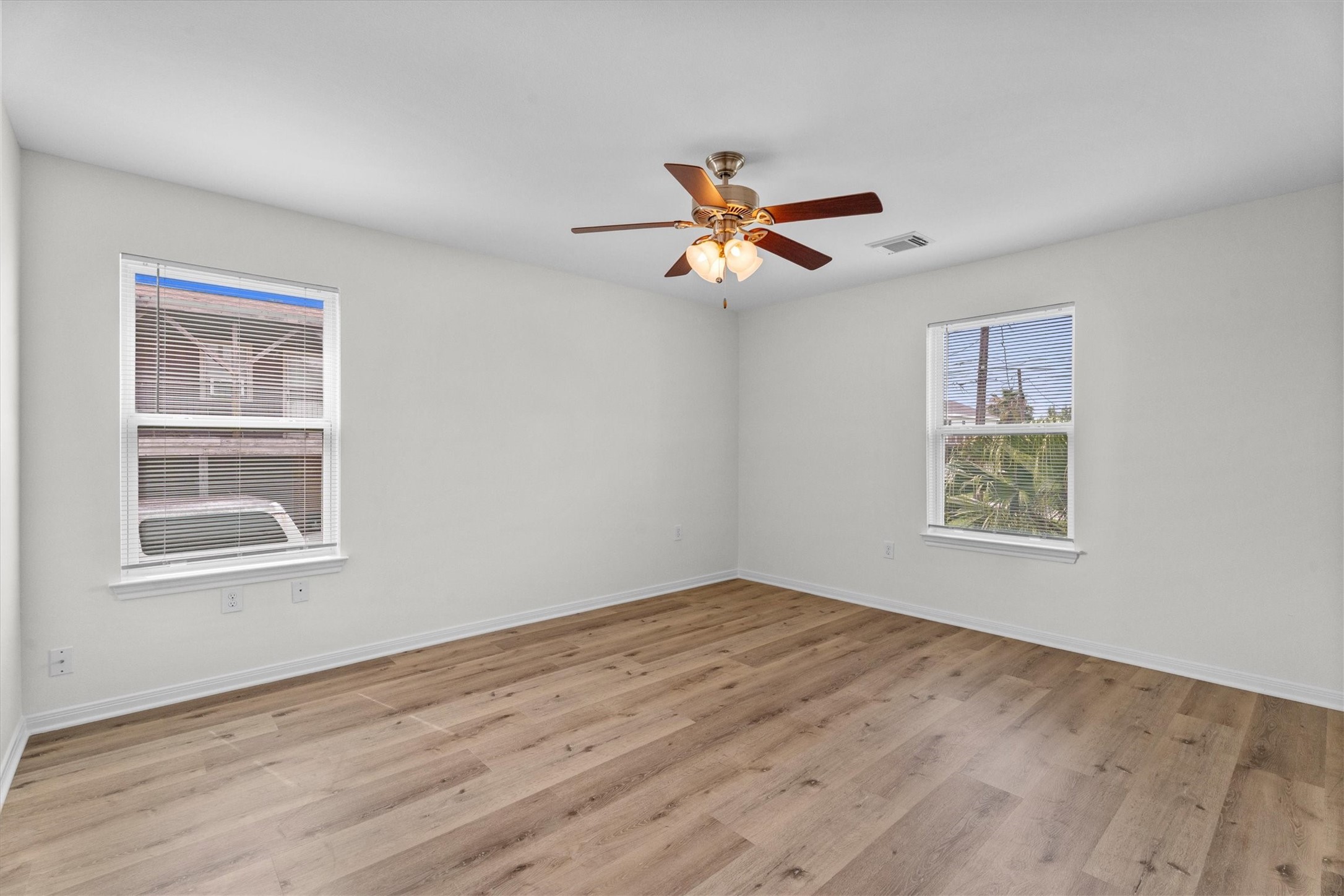 2331 Rue De Lafitte Street San Leon, TX 77539 - Photo 17 of 24 Bedroom 2