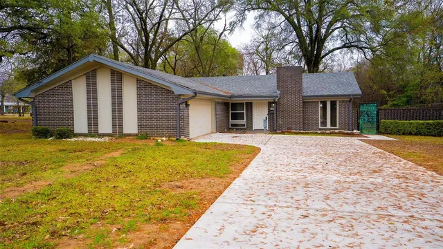 $225,000 | 1801 Pine Bluff Street, Paris, TX 75460