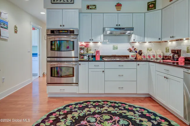 $588,000 | 376 Bemis Road, Gloversville, NY 12078