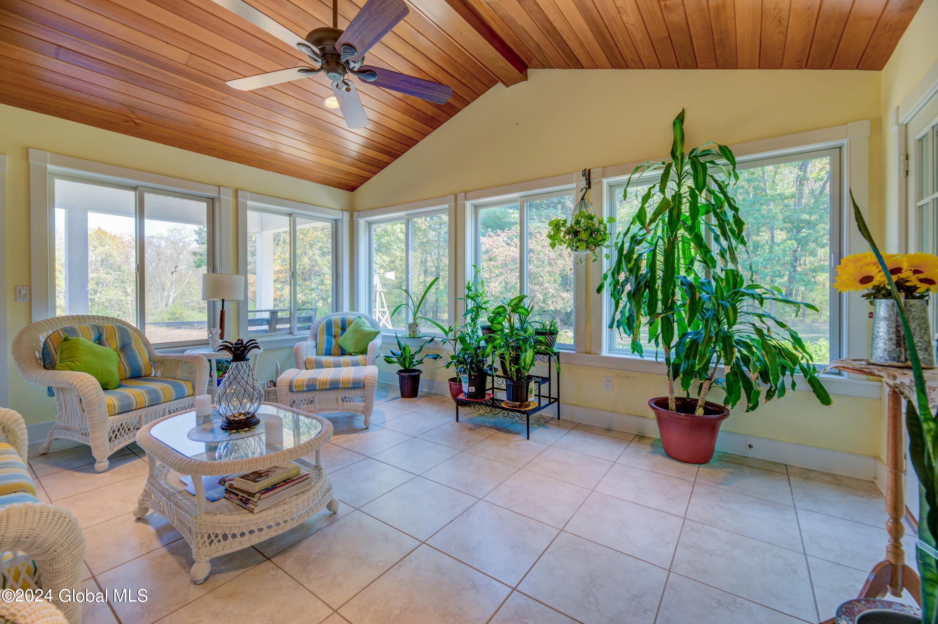 376 Bemis Road Gloversville, NY 12078 - Photo 19 of 86 376 Bemis-32