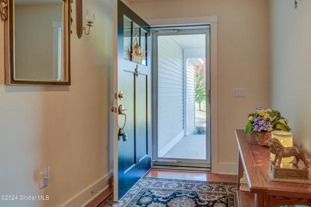 $588,000 | 376 Bemis Road, Gloversville, NY 12078