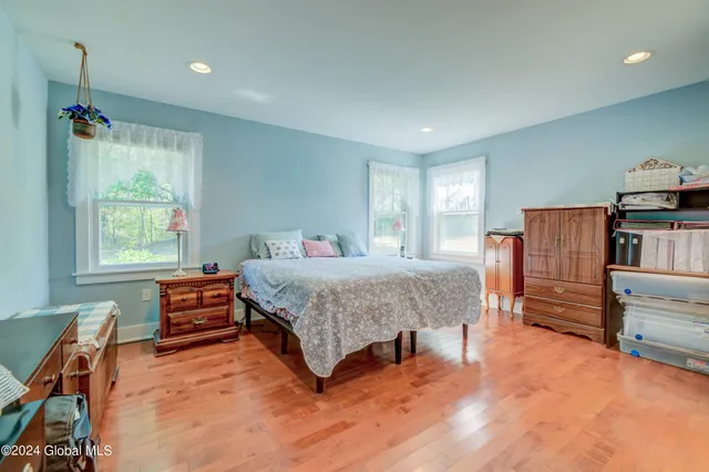 $588,000 | 376 Bemis Road, Gloversville, NY 12078