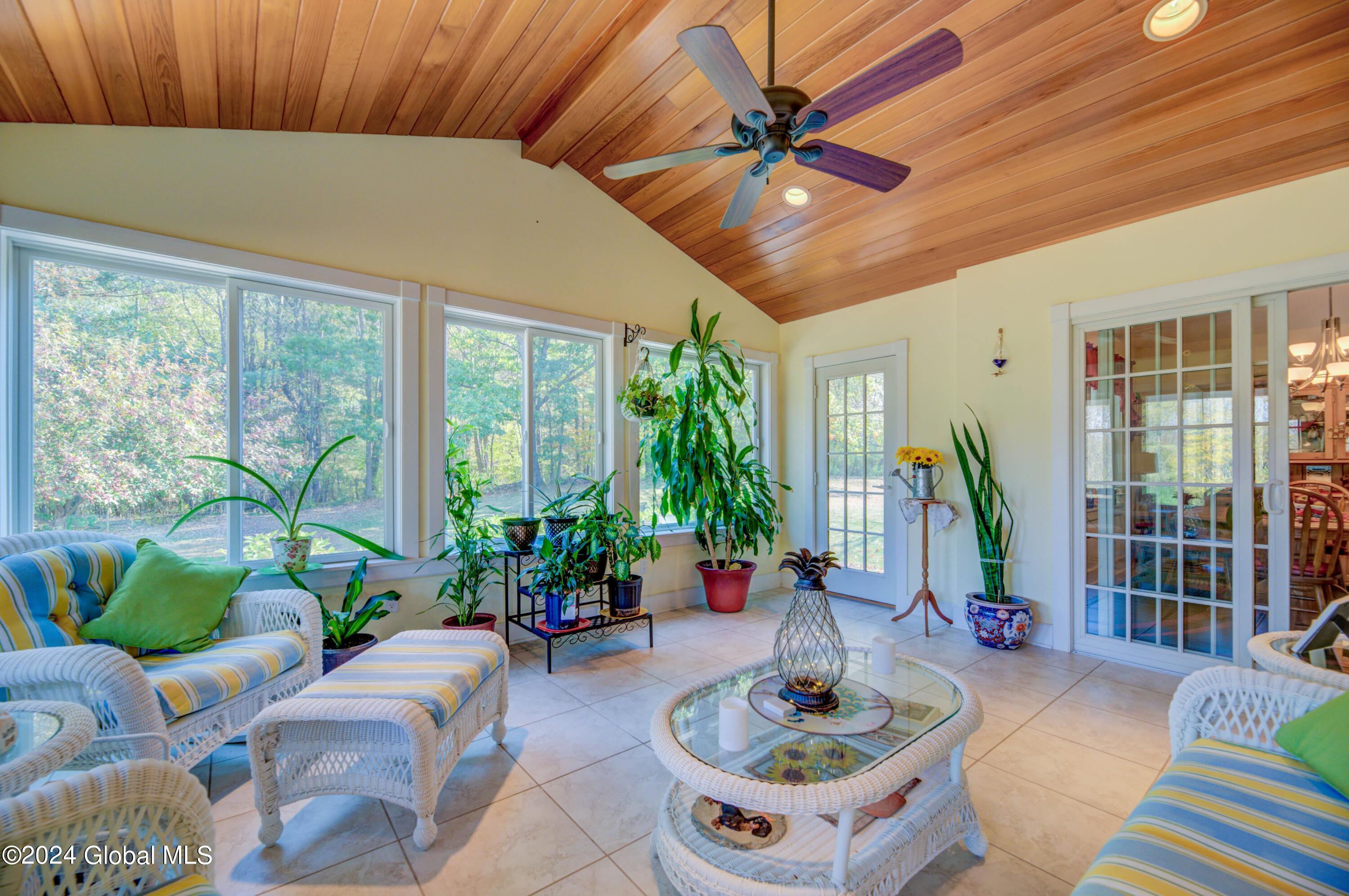 376 Bemis Road Gloversville, NY 12078 - Photo 5 of 86 376 Bemis-31